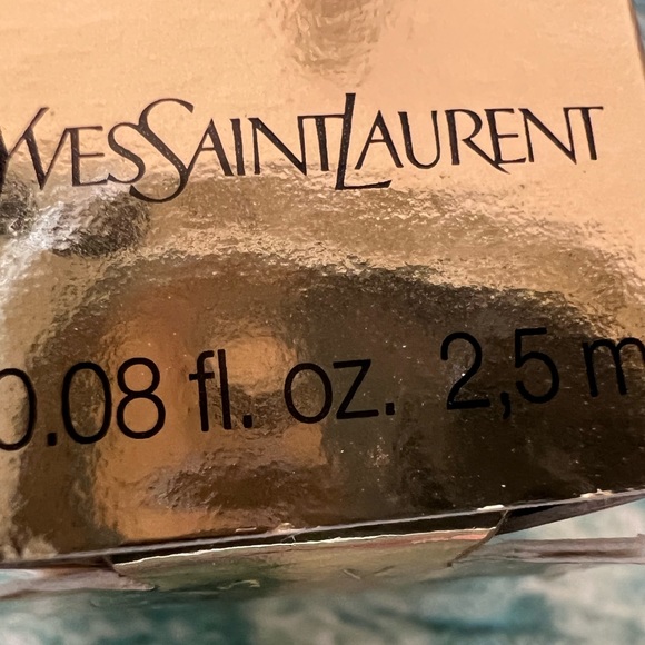 YSL Touche Éclat Radiant Touch - Picture 7 of 7